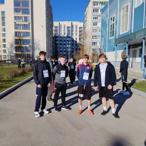 ШКОЛЬНИКИ СДАЛИ НОРМАТИВ ГТО: КРОСС ПО ПЕРЕСЕЧЁННОЙ МЕСТНОСТИ.