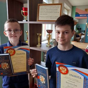 КОНКУРС РИСУНКОВ «РАКЕТЫ И ЛЮДИ».