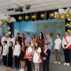 ВРУЧЕНИЕ АТТЕСТАТОВ ВЫПУСКНИКАМ 9-Х КЛАССОВ