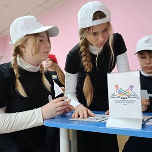 🎭 ПОБЕДА! НАШИ РЕБЯТА СТАЛИ ЛУЧШИМИ НА ГОРОДСКОМ КОНКУРСЕ «ЗА СЕМЬЮ ПЕЧАТЯМИ»!